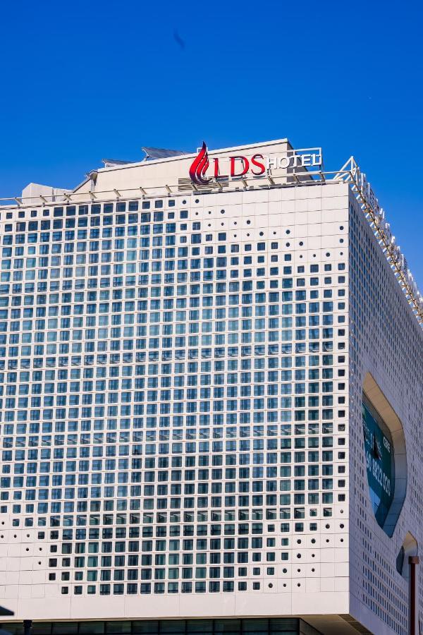 Lds Hotel Belgrád Kültér fotó